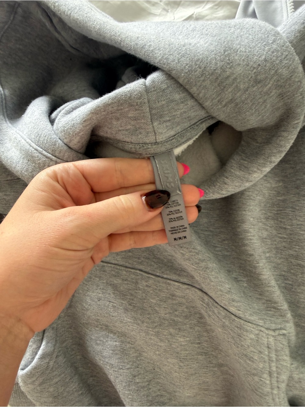 SKIMS Gray Pullover Hoodie - Classic Casual Sweatshirt - Picture 5 of 5
